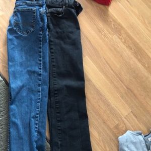 2 pairs of boys jeans look new
